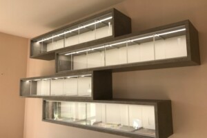 Étagère murale vitrée Led étagère moderne vitrée avec led Lure Luxeuil Belfort